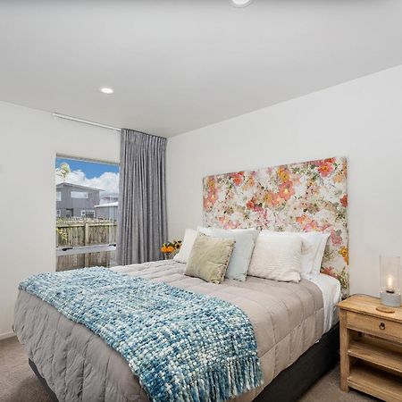 Ocean Serenity Apartments 휘티앙가 외부 사진