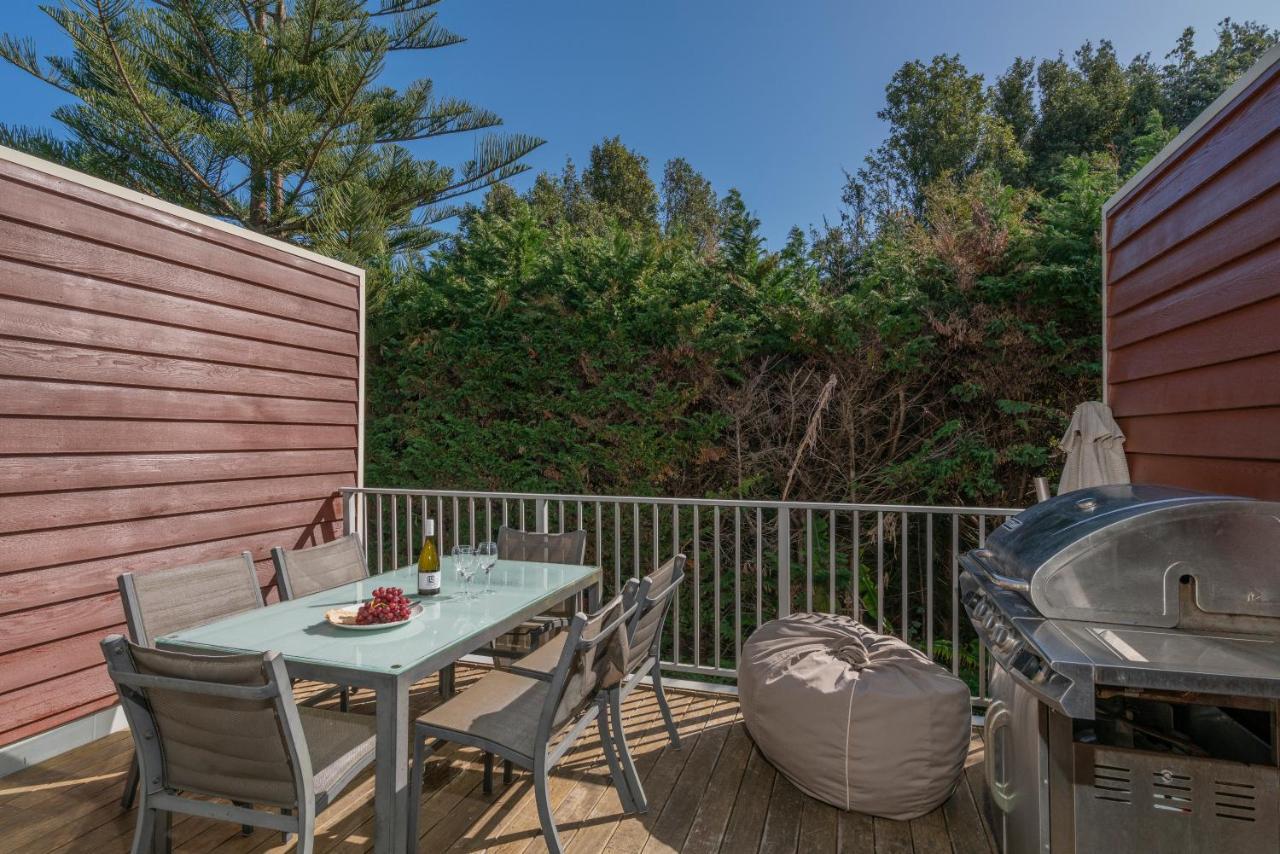 Ocean Serenity Apartments 휘티앙가 외부 사진