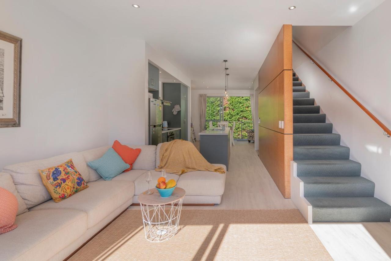 Ocean Serenity Apartments 휘티앙가 외부 사진