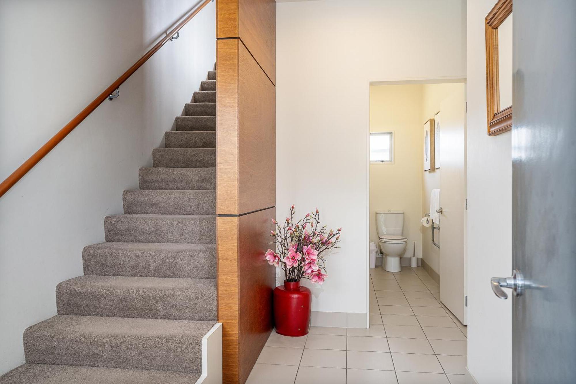 Ocean Serenity Apartments 휘티앙가 외부 사진